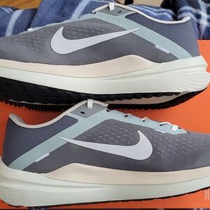 Nike Air Winflow 10 Size 12M "Flat Pewter" Running Shoes *Brand New Unworn*
